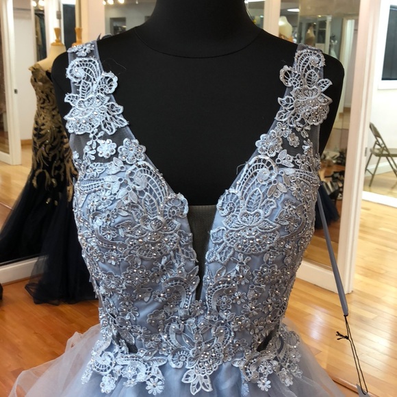 ✔️ Pewter prom dress with lace - Picture 2 of 8